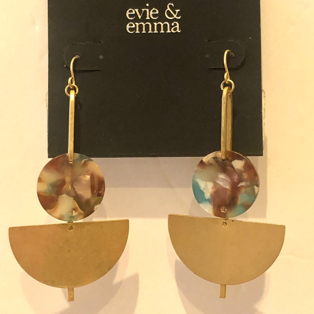 NWT Evie & Emma Earrings - brushed gold tone w/ acrylic tortoise circle